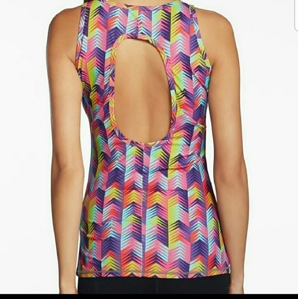 Fabletics Embra Chevron Keyhole Back Tank Size XS - Picture 2 of 7